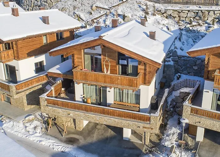 Retreat With Terrace & Sauna *