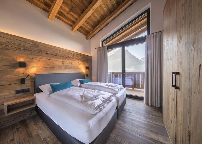 Retreat With Terrace & Sauna *