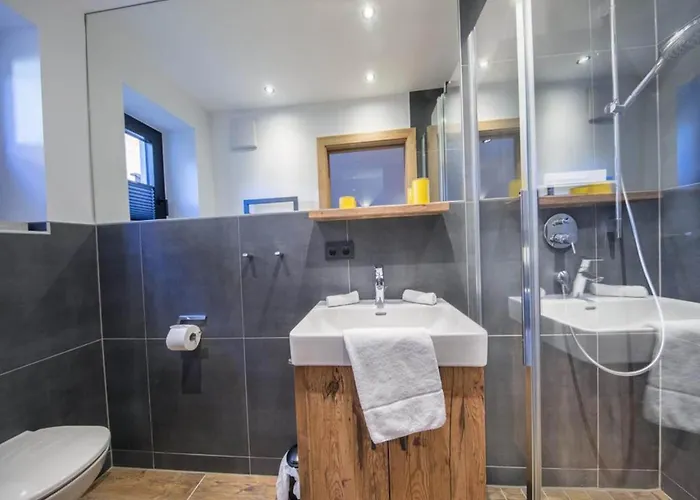 Σαλέ Retreat With Terrace & Sauna *