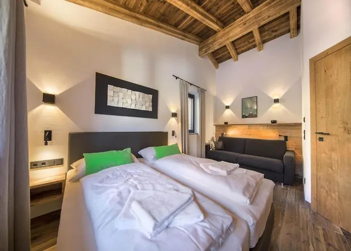 Σαλέ Retreat With Terrace & Sauna