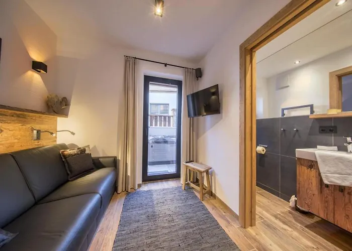 Σαλέ Retreat With Terrace & Sauna Neukirchen am Großvenediger